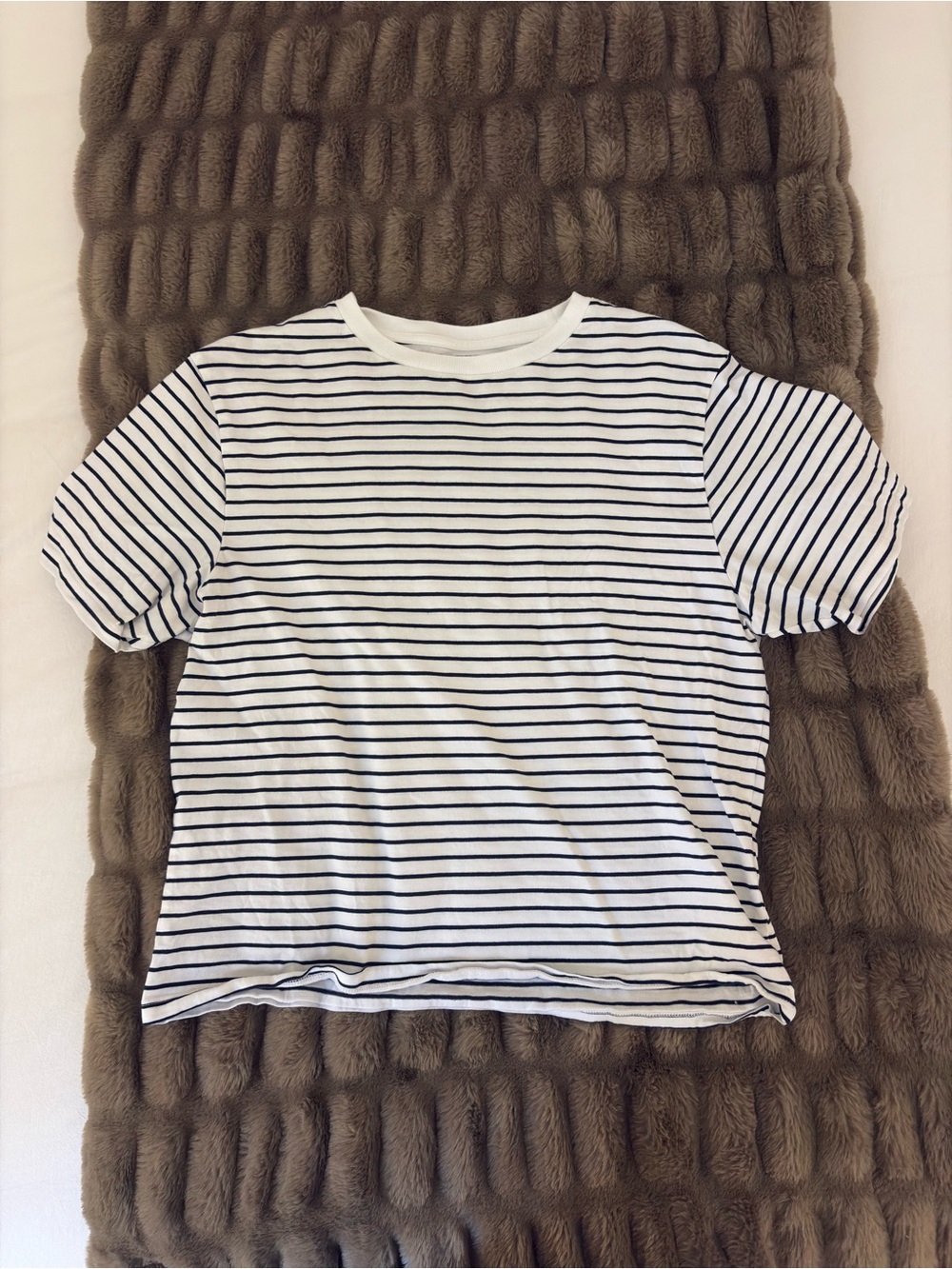 Abercrombie Striped Crewneck Tee - White with Navy Stripes